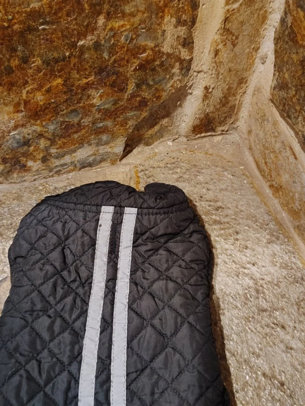 Quilted Dog Jacket Coat Size Medium Black Reflective Stripes Pet Winter